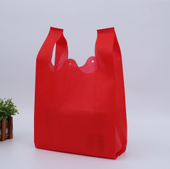 eco amigable no tejido camiseta bolsa reutilizable bolsa de compras hecho por Quanzhou Golden Nonwoven Co.,ltd