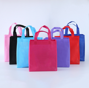 Colorful eco friendly foldable shopping bag reusable non woven tote bag made by Quanzhou Golden Nonwoven Co.,ltd